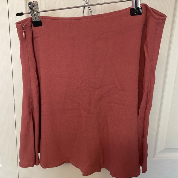 Kendall and Kylie Pink Lace up Skater Skirt Size Small - Picture 2 of 3